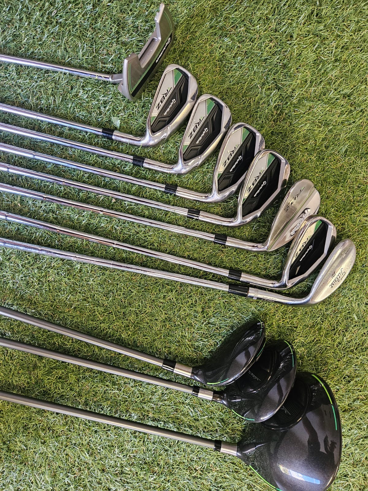 Pre-Loved Taylormade RBZ Golf Clubs Full Set