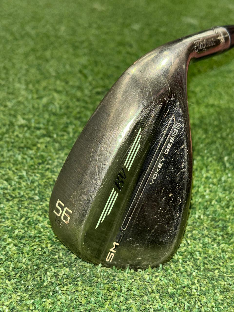 Pre-Loved - Titleist sm9 vokey wedge 56 Degree