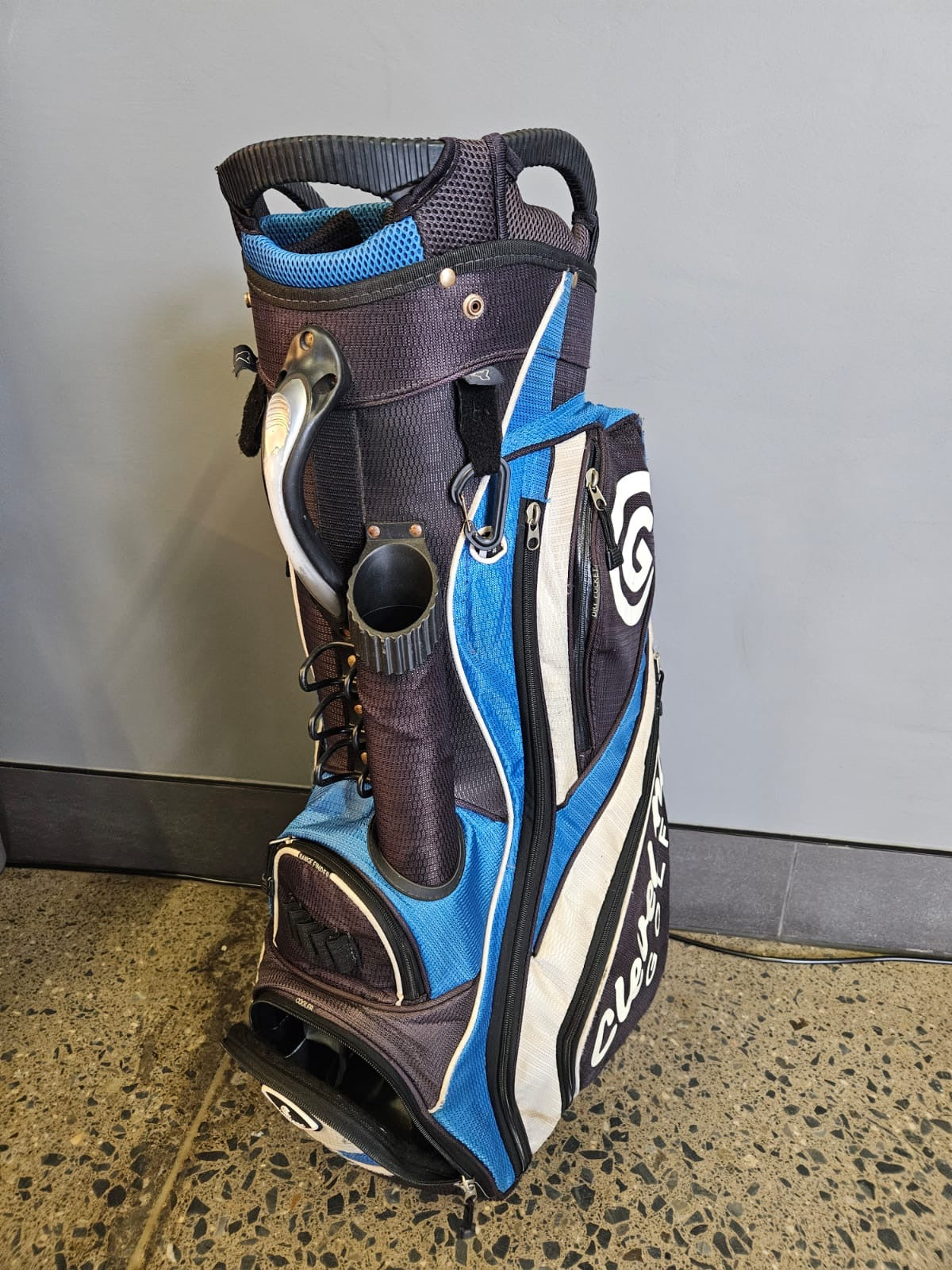 Pre-Loved Cleveland Cart Bag Golf Bag