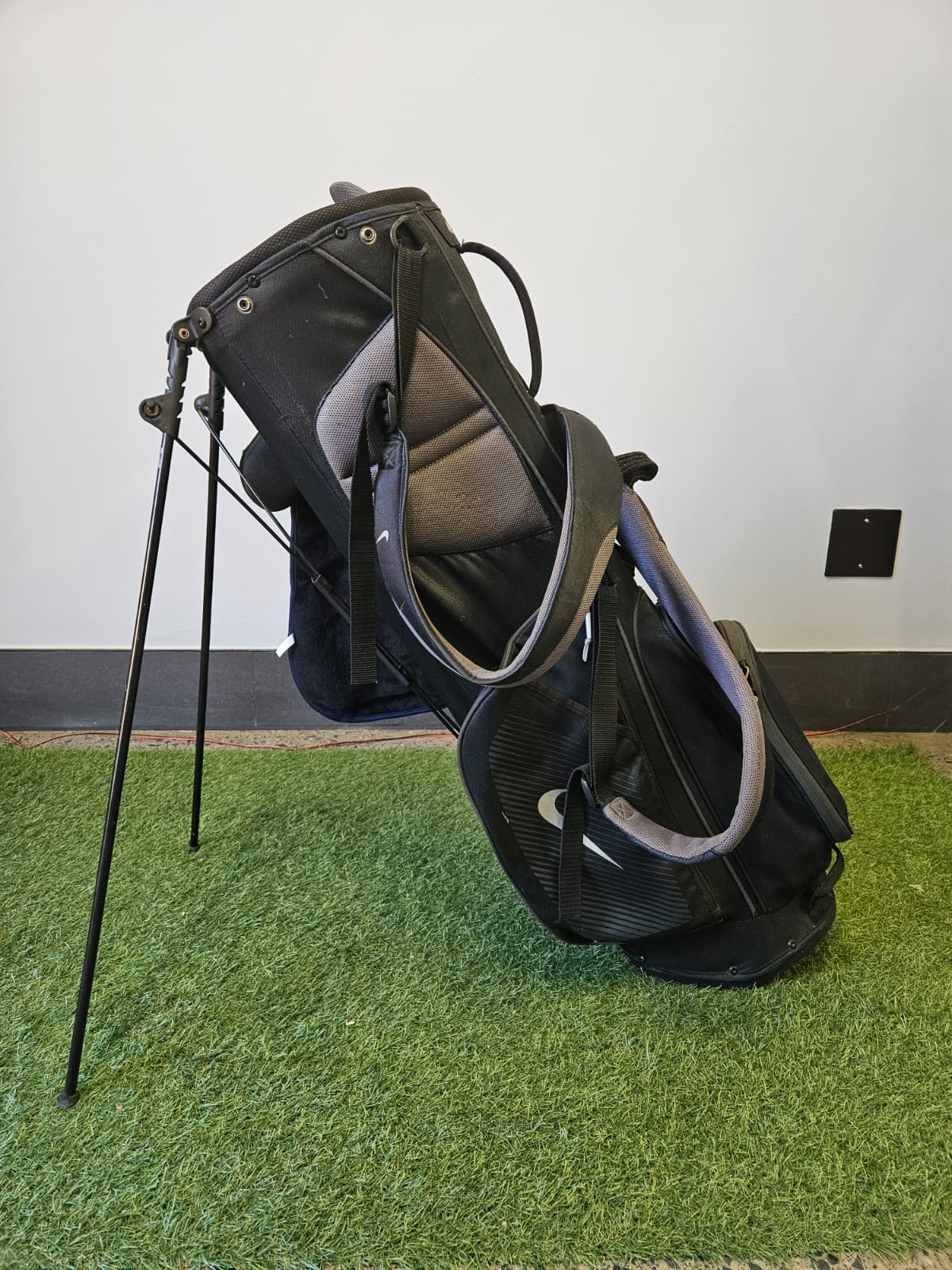 Pre-Loved Nike Stand Golf Bag