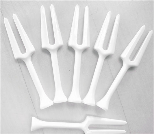 3-1/4  Wh Plastic Tee/Divot Tool bag 8