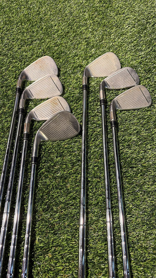 Pre-Loved Taylormade M4 irons 5-SW