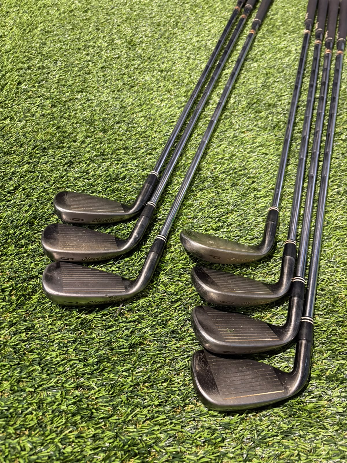 Pre-Loved Cleveland CG 7 Iron set 4-PW