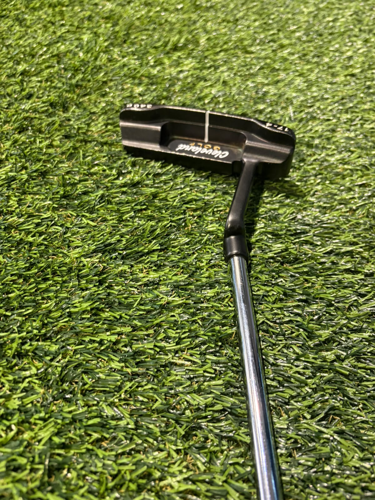 Pre-Loved Cleveland Putter Classic Collection 1