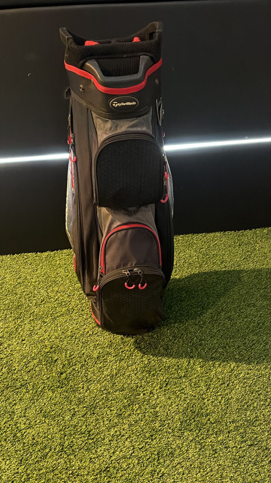 Pre-Loved TaylorMade Staff Bag