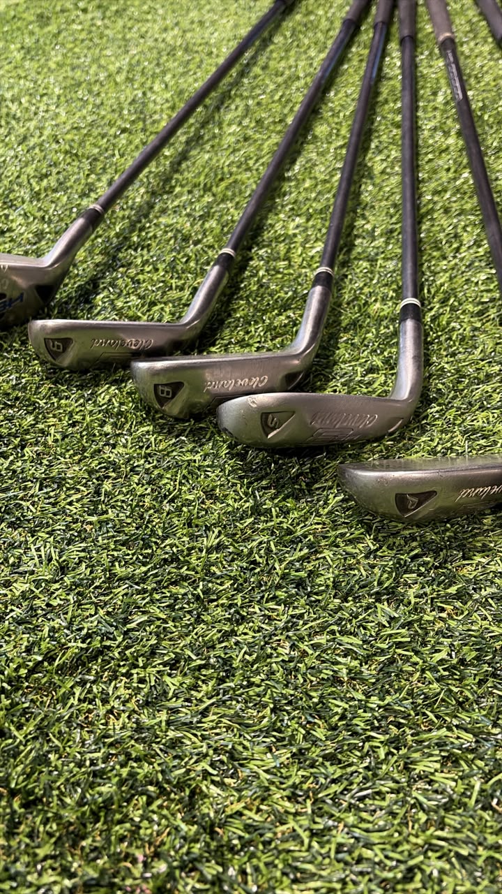 Pre-Loved CLEVELAND HB 3  - Irons