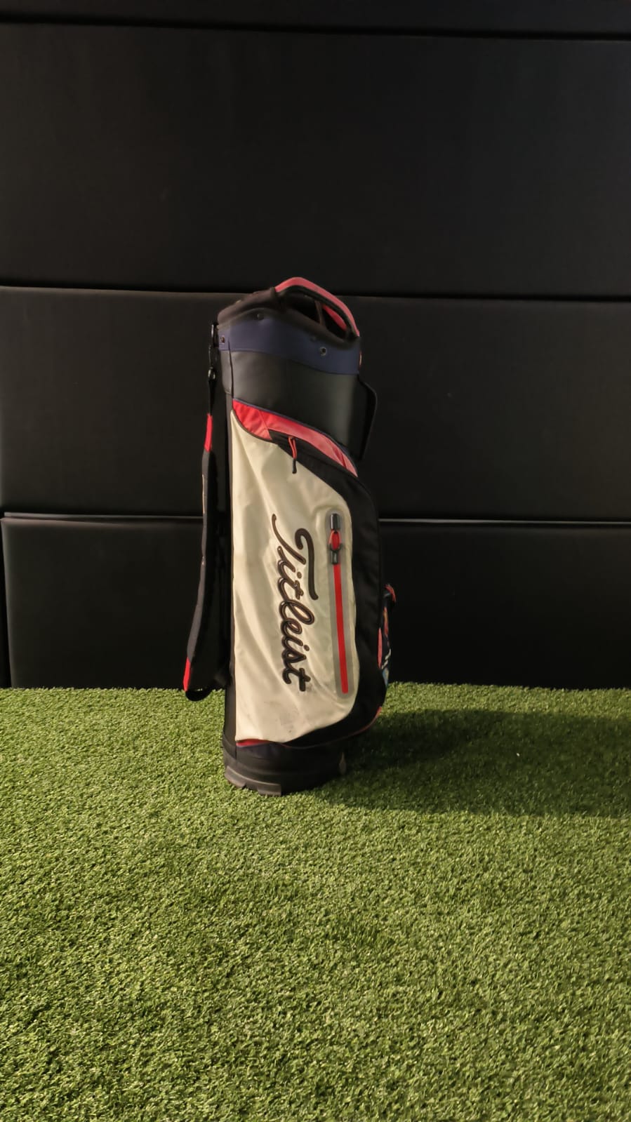Pre-Loved Titleist Bag